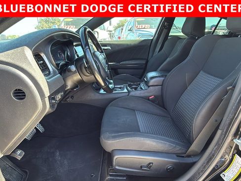Used 2021 Dodge Charger R/T w/ Blacktop Package image 10