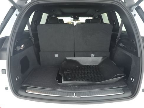 Used 2025 Jeep Grand Cherokee L Summit w/ Obsidian Package image 5