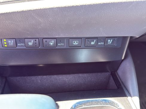 Used 2024 Lexus ES 300h w/ Technology Package FWD image 30