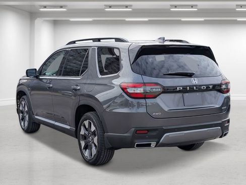 New 2026 Honda Pilot Elite image 3