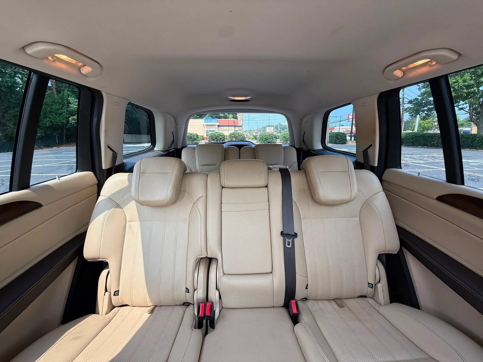Used 2017 Mercedes-Benz GLS 450 4MATIC image 19
