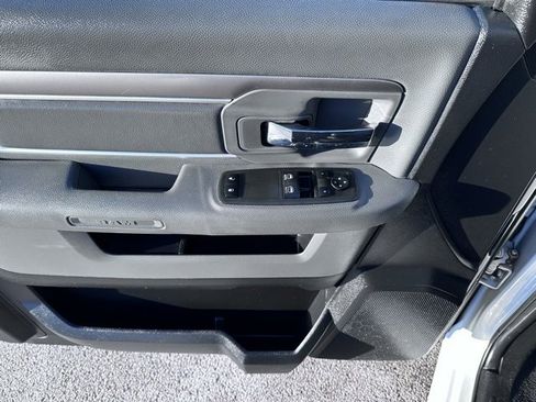 Used 2013 RAM 1500 Classic SLT image 15