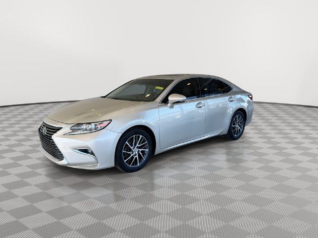 Used 2016 Lexus ES 350 w/ Luxury Package w/Wood Trim FWD image 5
