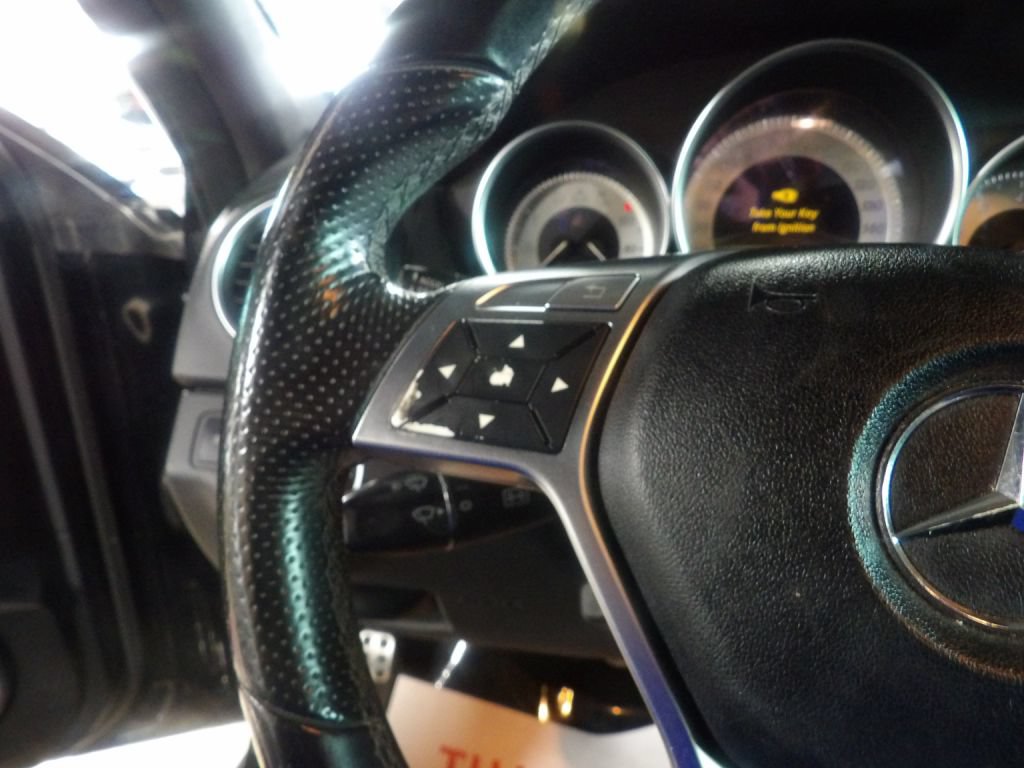 Used 2012 Mercedes-Benz C 250 Sedan image 12