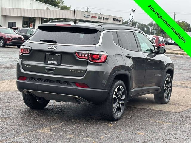 Used 2023 Jeep Compass Limited AWD/4WD image 33