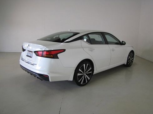 Used 2020 Nissan Altima 2.5 SR image 24