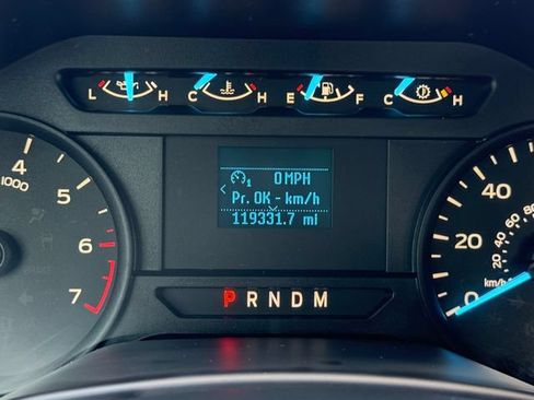 Certified 2019 Ford F150 XL w/ Heavy-Duty Payload Package RWD image 15