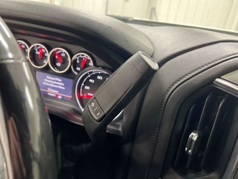 Used 2023 Chevrolet Silverado 2500 LT w/ Convenience Package AWD/4WD image 17