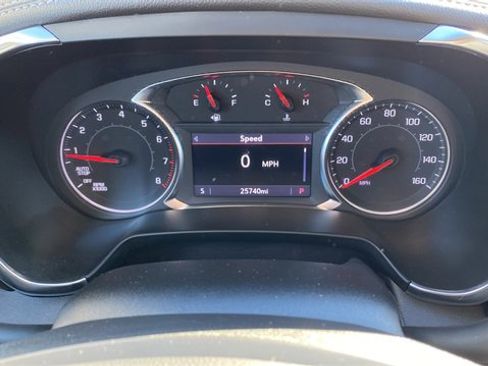 Used 2023 Chevrolet Blazer LT image 14