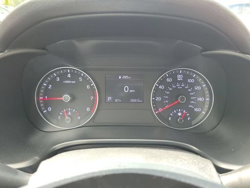 Used 2021 Kia Forte LXS FWD image 21