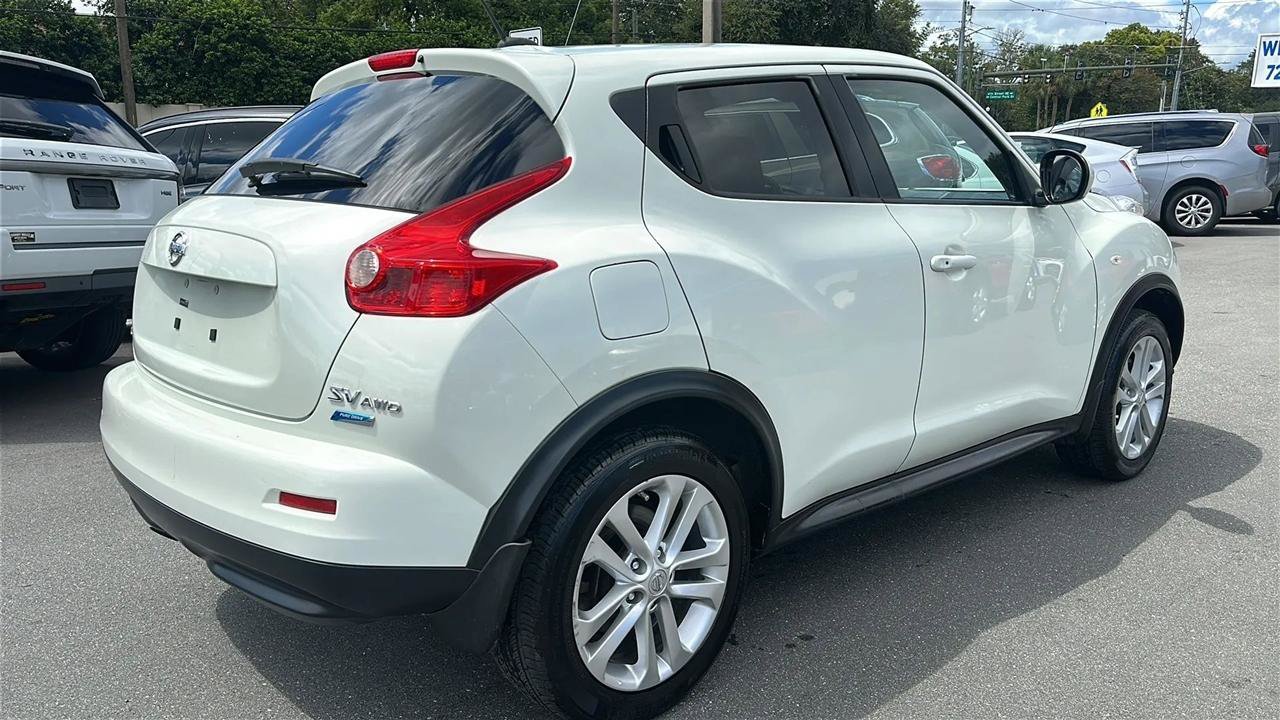 Used 2012 Nissan Juke SV AWD/4WD image 9