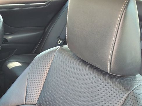 Used 2022 Lexus ES 300h w/ Premium Package image 24