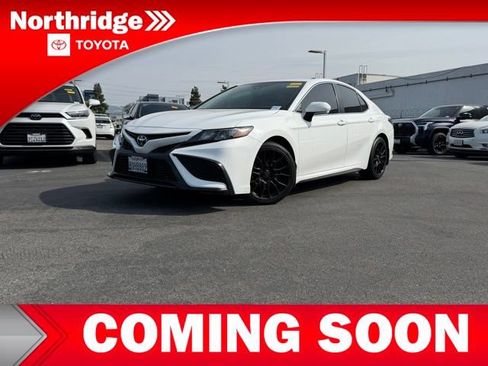 Used 2021 Toyota Camry SE w/ TRD Appearance Package (TMS) image 2