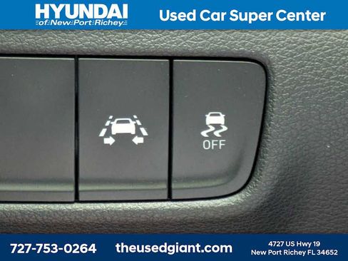 Used 2020 Hyundai Kona SE FWD image 23