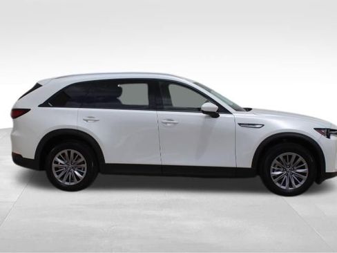 Used 2025 MAZDA CX-90 3.3 Turbo w/ Preferred Package AWD/4WD image 4