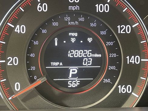 Used 2017 Honda Accord Sport image 19