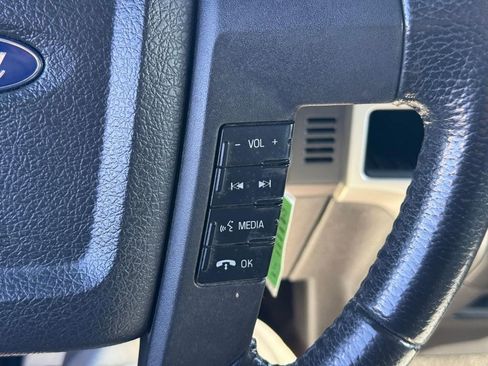 Used 2011 Ford F150 XLT w/ XLT Convenience Pkg image 11