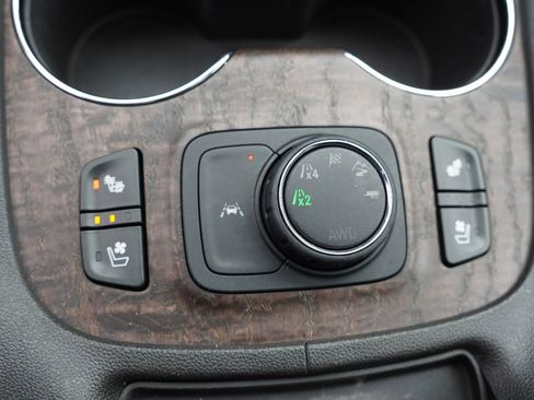 Certified 2023 GMC Acadia Denali w/ Denali Ultimate Package image 34