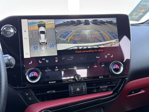 Certified 2025 Lexus NX 450h+ F Sport image 28