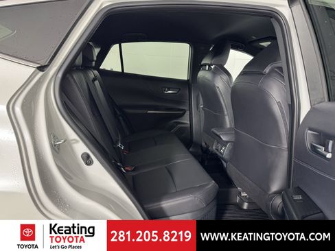 Certified 2024 Toyota Venza XLE image 20