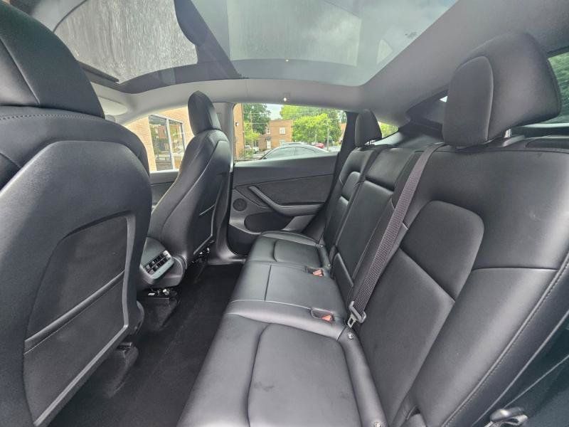 Used 2021 Tesla Model Y Long Range AWD/4WD image 61