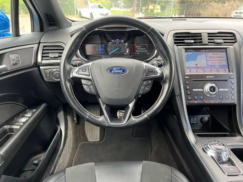 Used 2019 Ford Fusion Sport AWD/4WD image 12