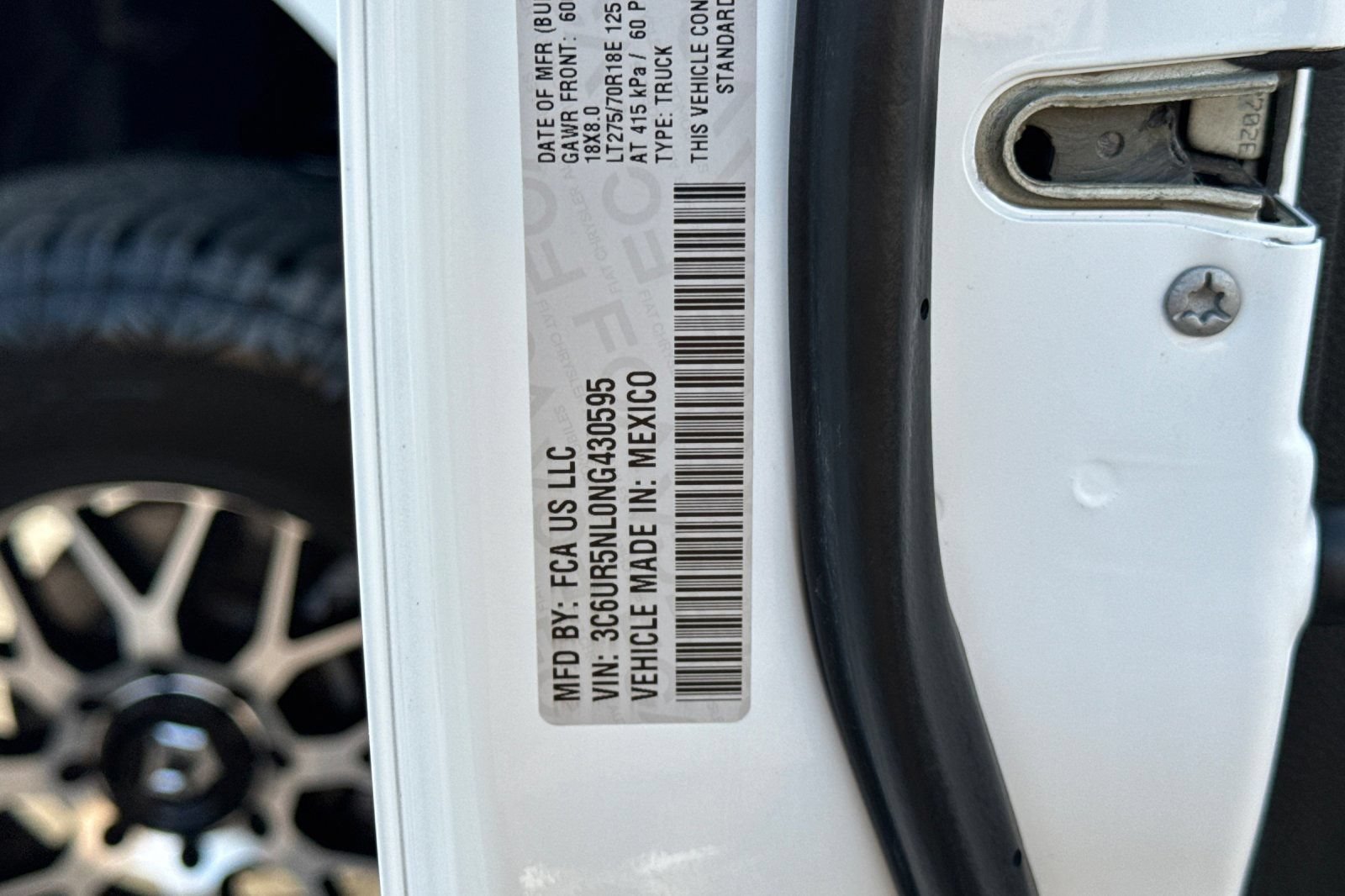 Used 2022 RAM 2500 Laramie AWD/4WD image 29