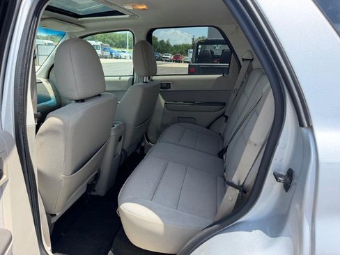 Used 2012 Ford Escape XLT FWD image 9