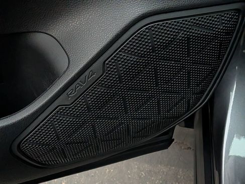 Used 2023 Toyota RAV4 XSE image 10