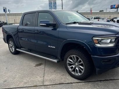 Used 2020 RAM 1500 Laramie w/ Sport Appearance Package