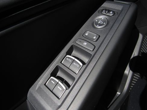 Used 2023 Honda Accord EX-L image 22