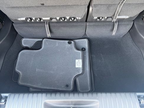 New 2027 Chrysler Pacifica Select FWD image 12