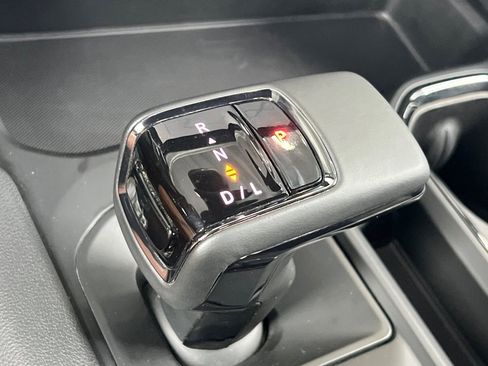 Used 2025 GMC Sierra 1500 AT4 image 20