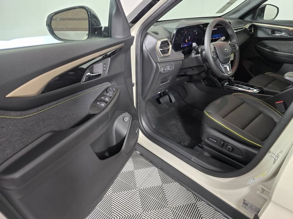 Used 2026 Chevrolet TrailBlazer ACTIV w/ Convenience Package AWD/4WD image 21