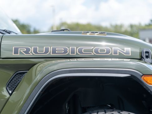 Used 2022 Jeep Wrangler Unlimited Rubicon w/ Xtreme Recon 35" Tire Package AWD/4WD image 40