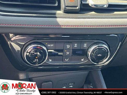 Certified 2024 Chevrolet TrailBlazer RS w/ Convenience Package FWD image 23