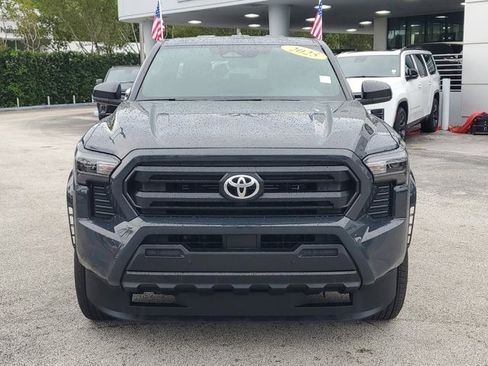 Used 2025 Toyota Tacoma SR RWD image 2