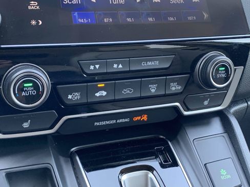 Used 2018 Honda CR-V Touring image 20