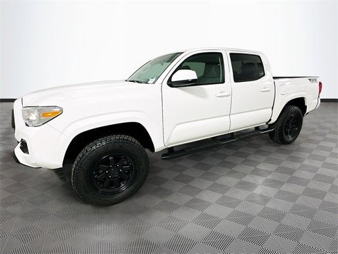 Certified 2023 Toyota Tacoma SR image 4