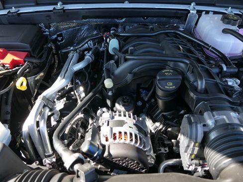 New 2026 Jeep Gladiator Rubicon w/ Safety Group image 21