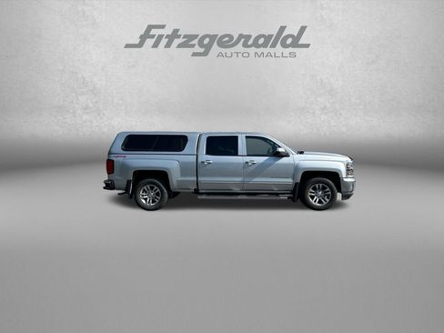 Used 2017 Chevrolet Silverado 1500 LT w/ All Star Edition AWD/4WD image 9