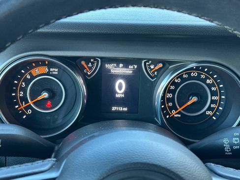 Used 2022 Jeep Wrangler Unlimited Sport AWD/4WD image 23