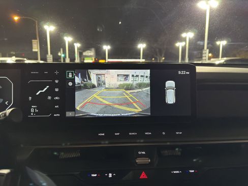 Used 2024 Kia EV9 Light Long Range image 30