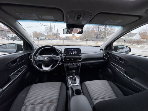 Used 2018 Hyundai Kona SEL w/ SEL Tech Package 02 FWD image 17