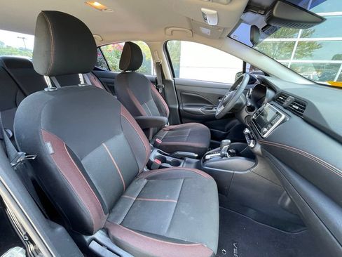 Used 2020 Nissan Versa SR FWD image 30