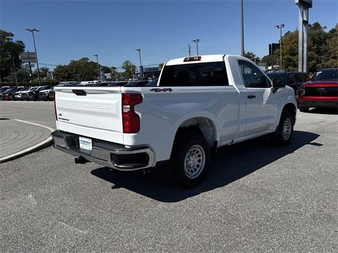 New 2025 Chevrolet Silverado 1500 W/T w/ Trailering Package image 3