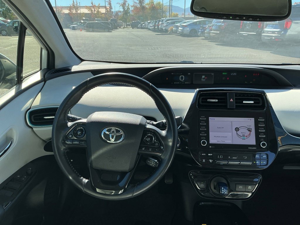 Used 2022 Toyota Prius XLE AWD/4WD image 25