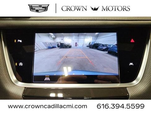 Certified 2025 Cadillac XT6 Luxury image 15
