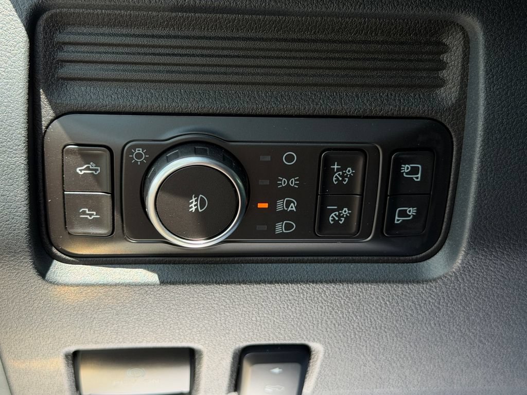 New 2026 Ford F250 Platinum AWD/4WD image 24