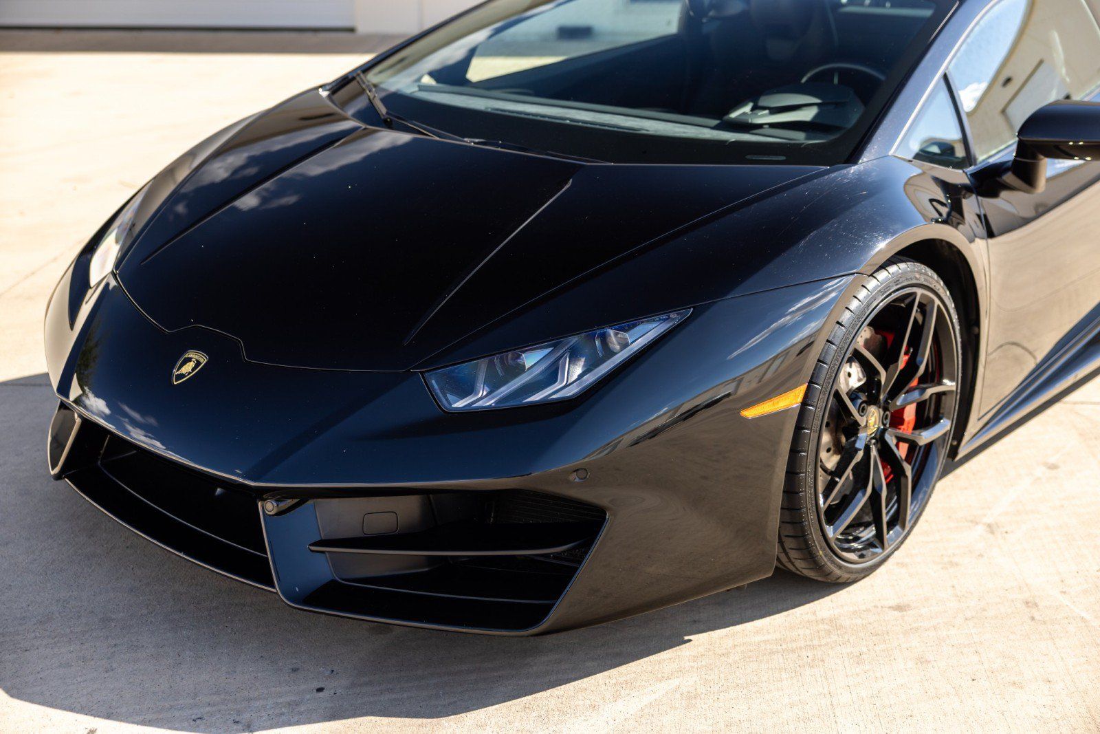 Used 2017 Lamborghini Huracan LP 580-2 RWD image 10